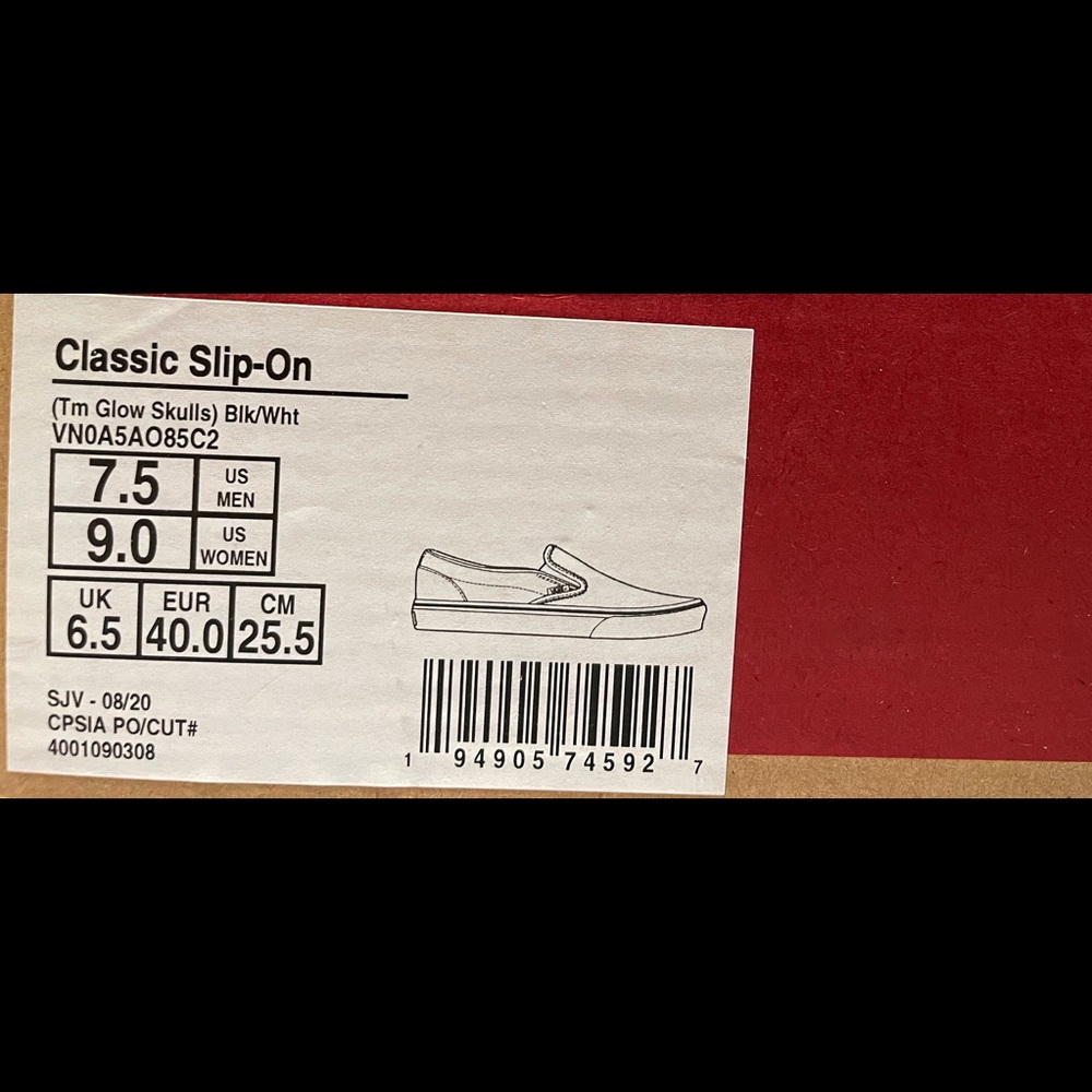 Vans Classic Slip-On (Tm Glow Skulls) “Black/White” - Picture 11 of 11